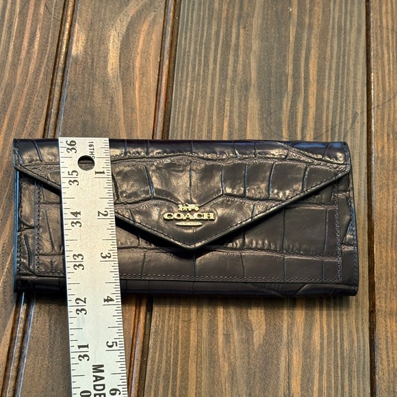 Coach Croc Skin Envelope Wallet Clutch Full Size - Picture 1 of 6